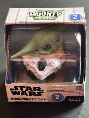 🌟Sale!🌟Disney Star Wars The Mandalorian The Child Figure Series 2 #12